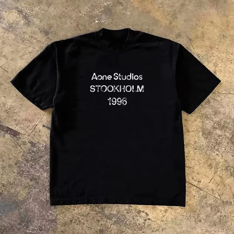Streetwear Brand Graphics - Camiseta Clásica con Logotipo STOCKHOLM 1996,