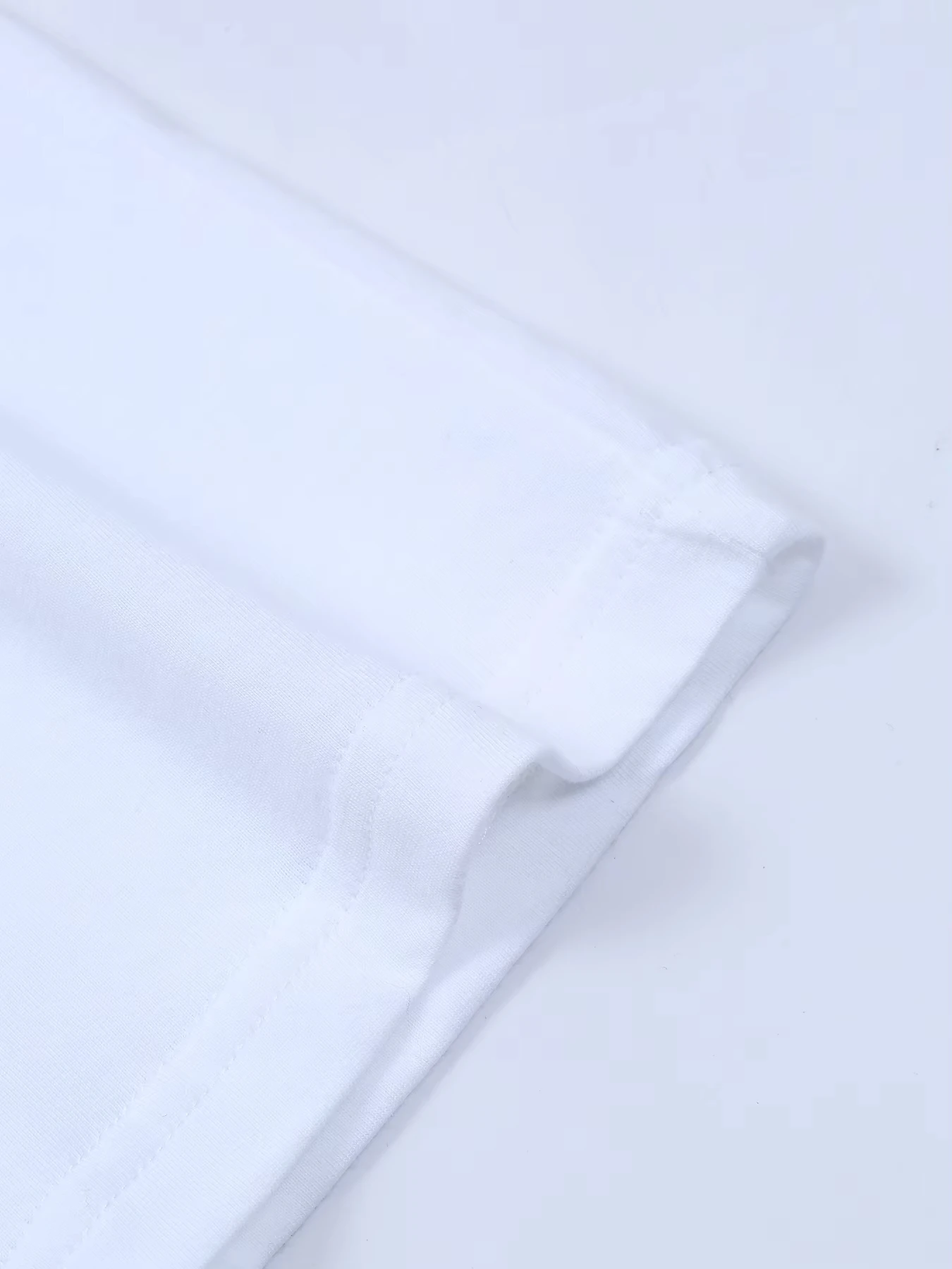 Camiseta de algodón con gráfic - Streetwear Brand New reseña y precio