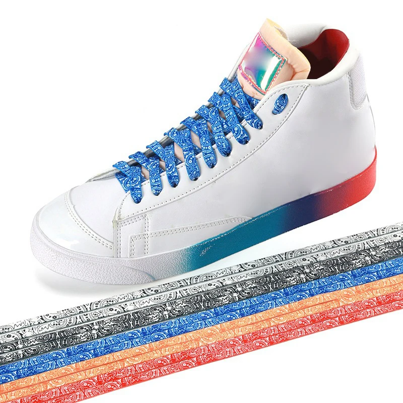 Cordones planos con flores de  - Travis Scott Lace reseña y precio