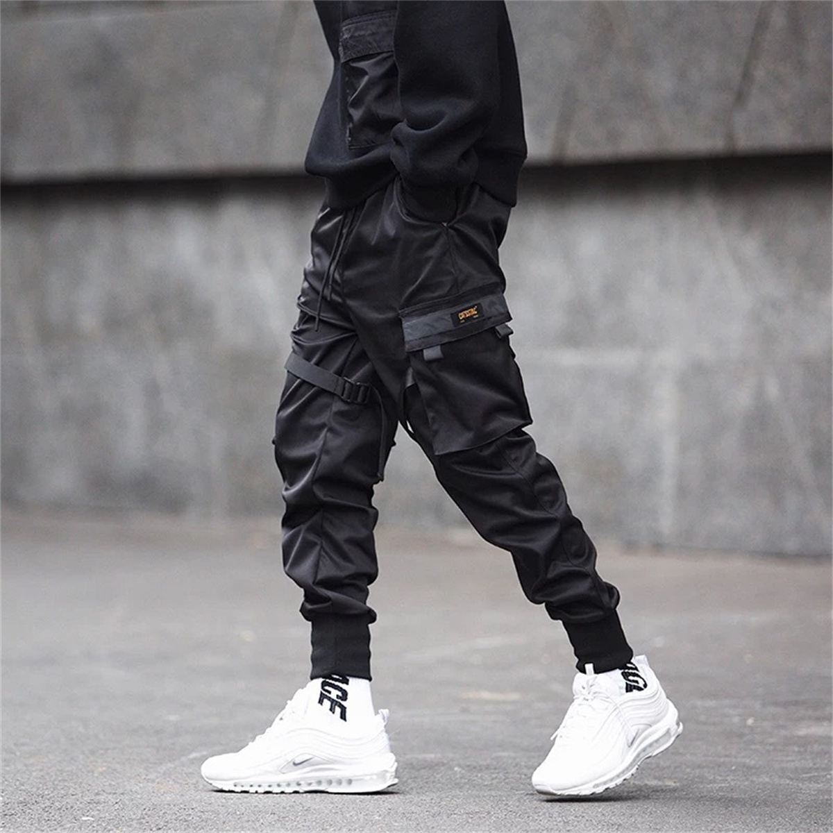 Pantalones Cargo negros de Hip - Streetwear Brand Clothing reseña y precio
